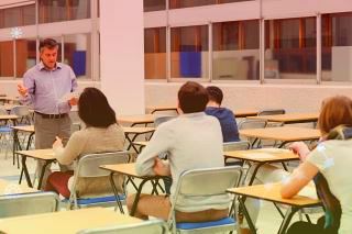 宁波东钱湖旅游学校开辟“中草药基地”探索中医药文化进校园